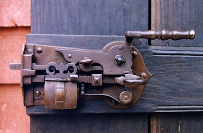 Latane Lock For Private Pub 6